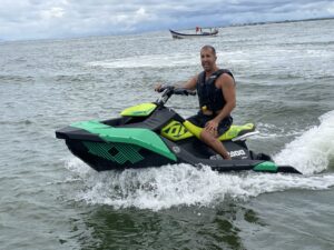 SPARK TRIXX Jet Ski